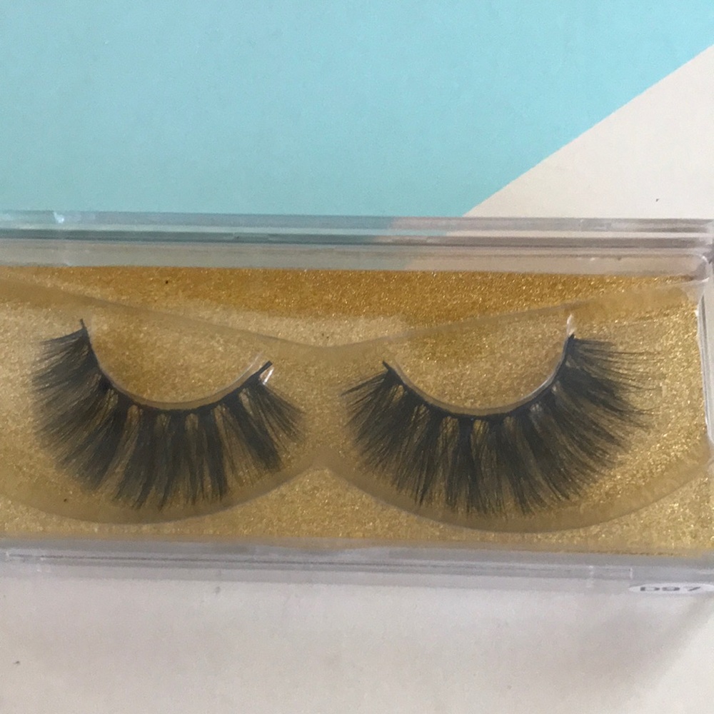 Mink lashes